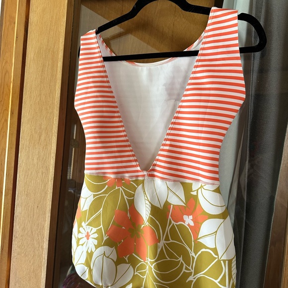 Seea Striped and Floral One Piece Swimsuit - Picture 3 of 5